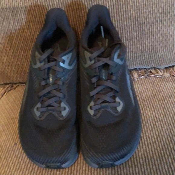 Ladies Altra Torin 8.  Sz 7.5 - Picture 2 of 8